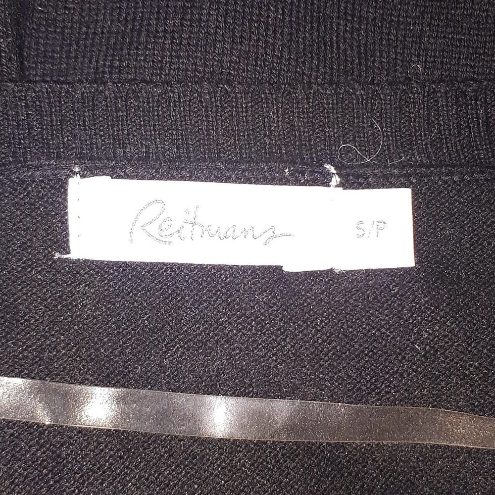 Reitmans sweater - Picture 4 of 5
